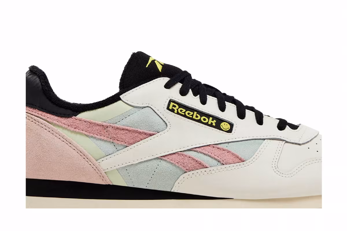 Smiley x Reebok Classic Leather 50th Anniversary, view 3