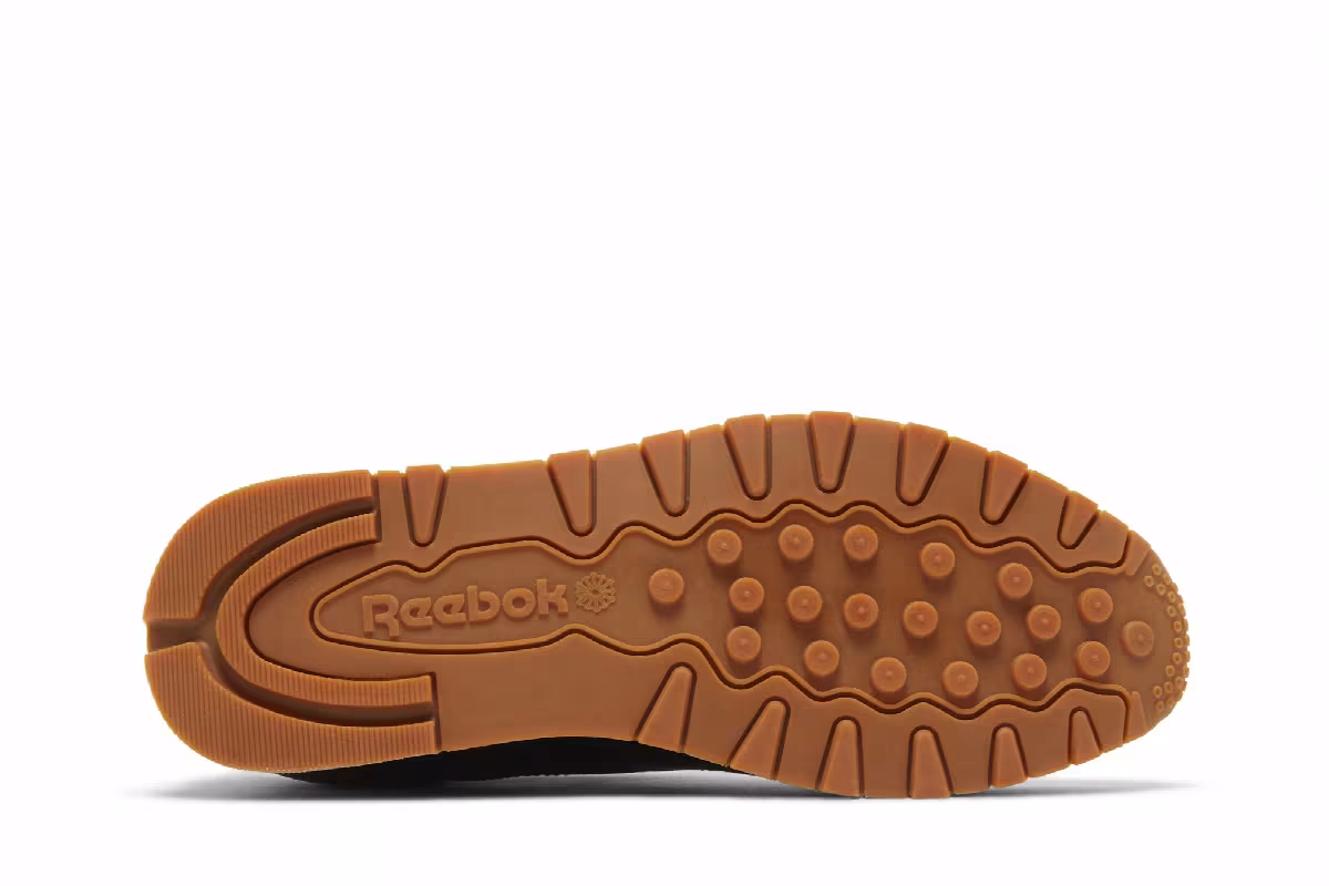 Reebok Classic Leather Black Gum, view 5