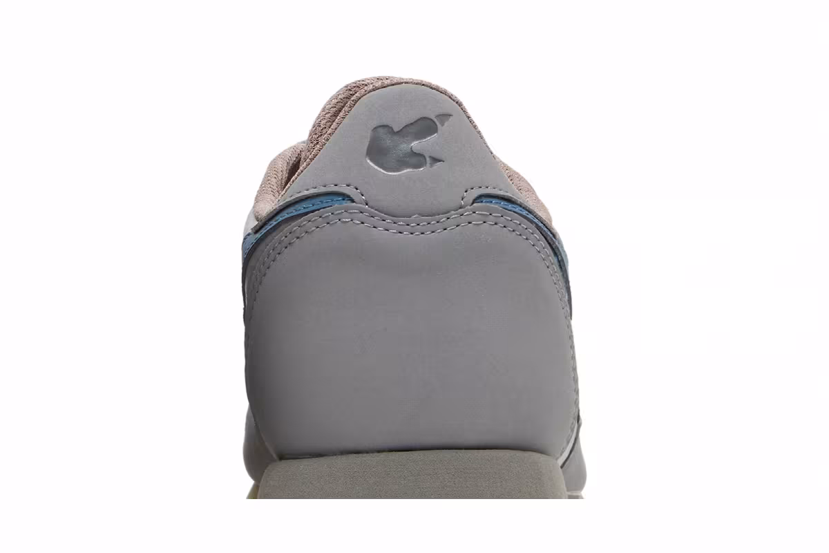 Jurassic World x Reebok Classic Leather Ripple Blue and Beta, view 8