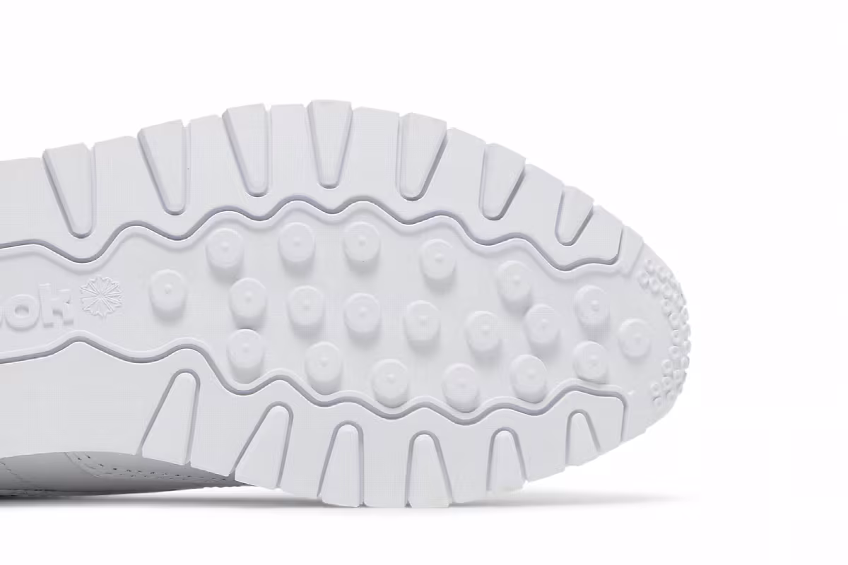 Reebok Women's Classic Leather White Pure Grey, view 6