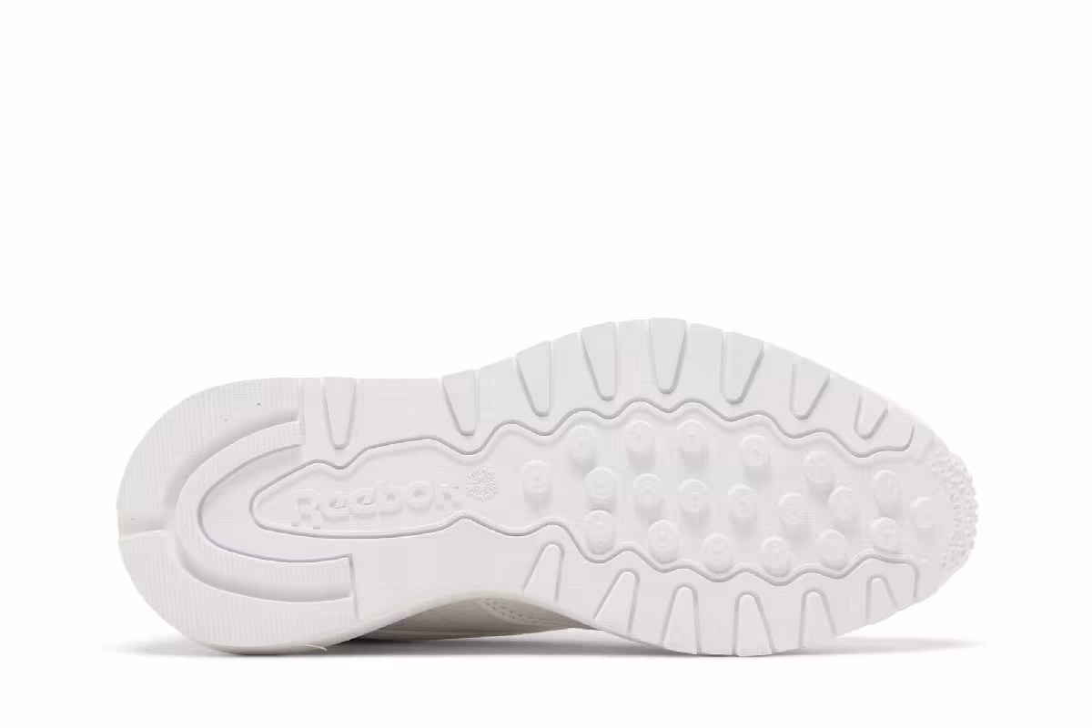 Reebok Women's Classic Leather SP White Grey, view 5