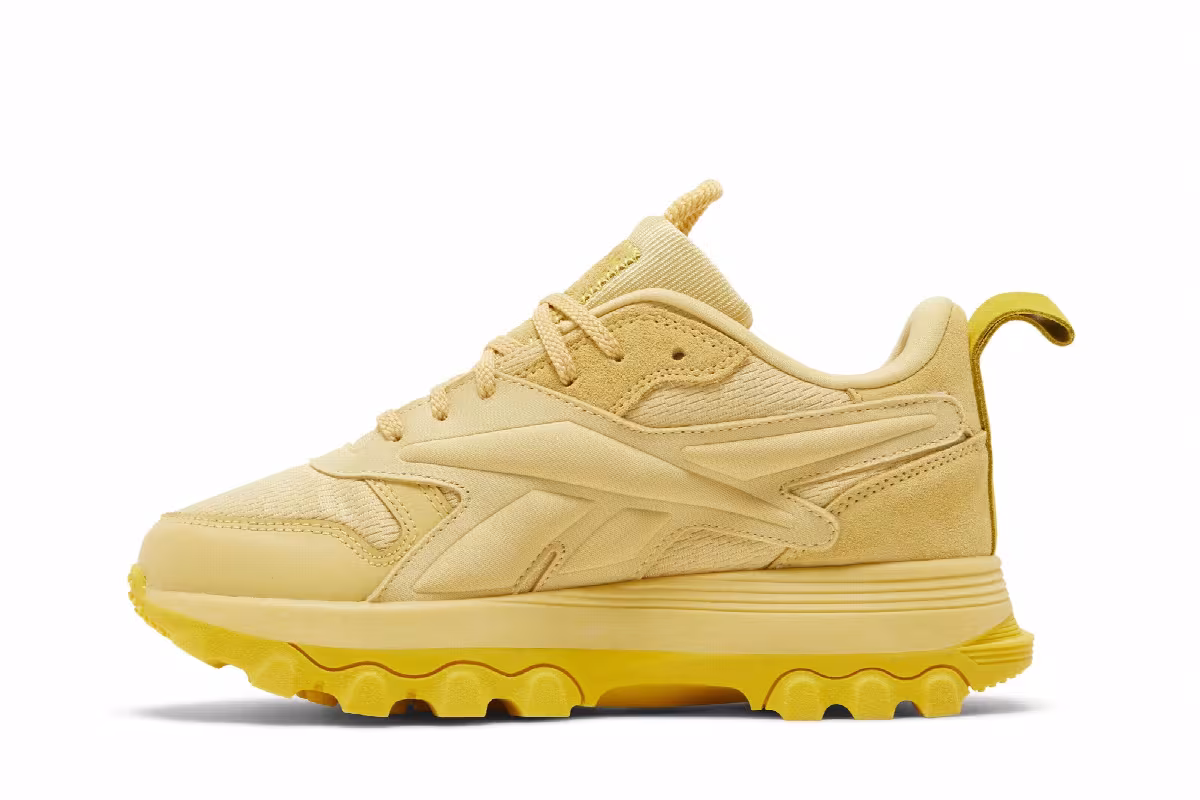 Cardi B x Reebok Classic Leather V2 Big Kid Weathered Yellow, view 4
