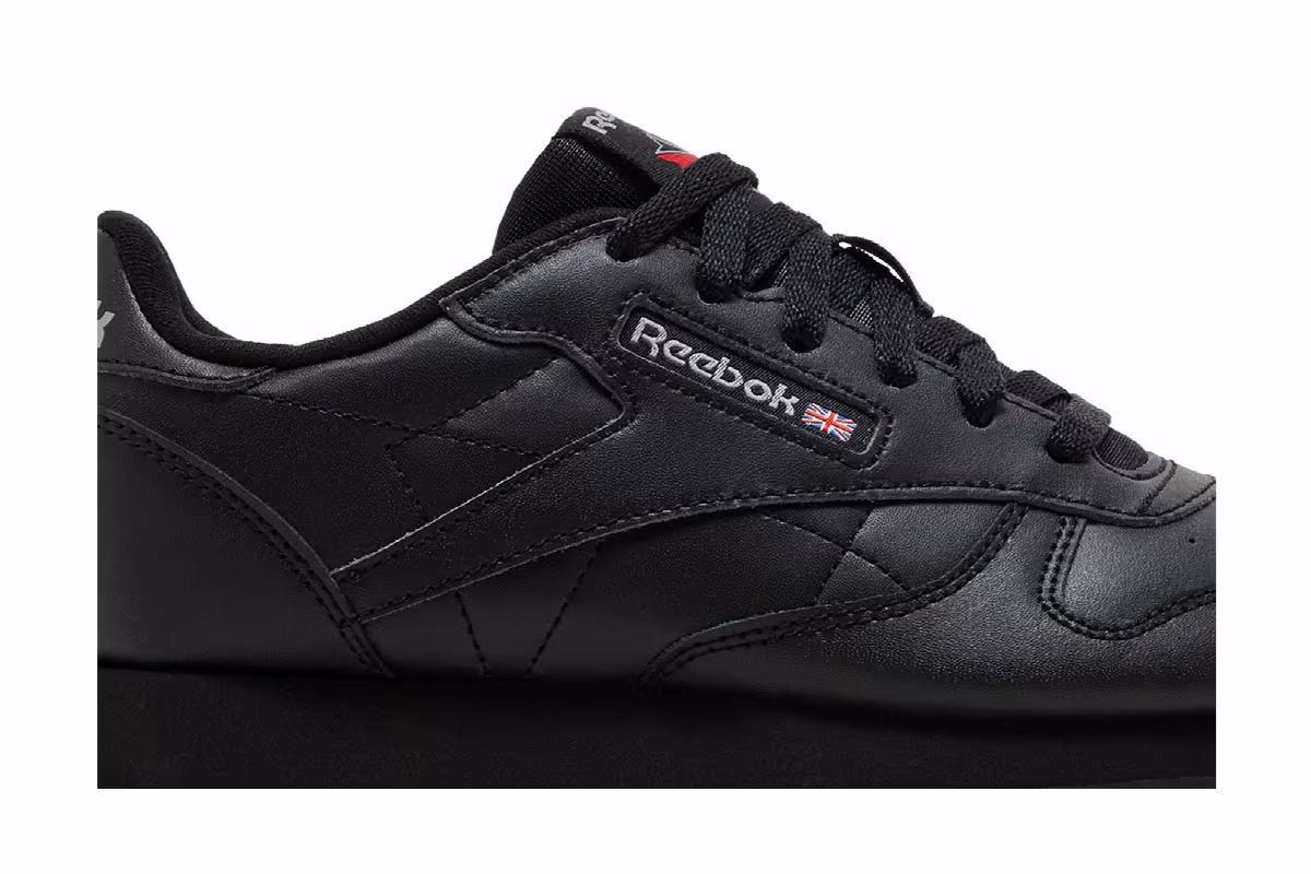 Reebok Classic Leather Big Kid Triple Black, view 3