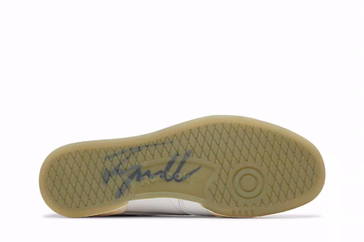 Tyrrell Winston x Reebok Club C 85 The Smell of Money, view 5