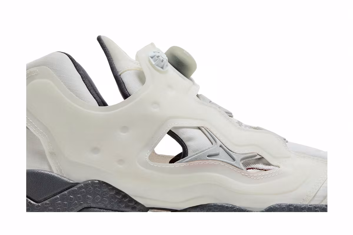 Reebok InstaPump Fury 95 White Pure Grey, view 3