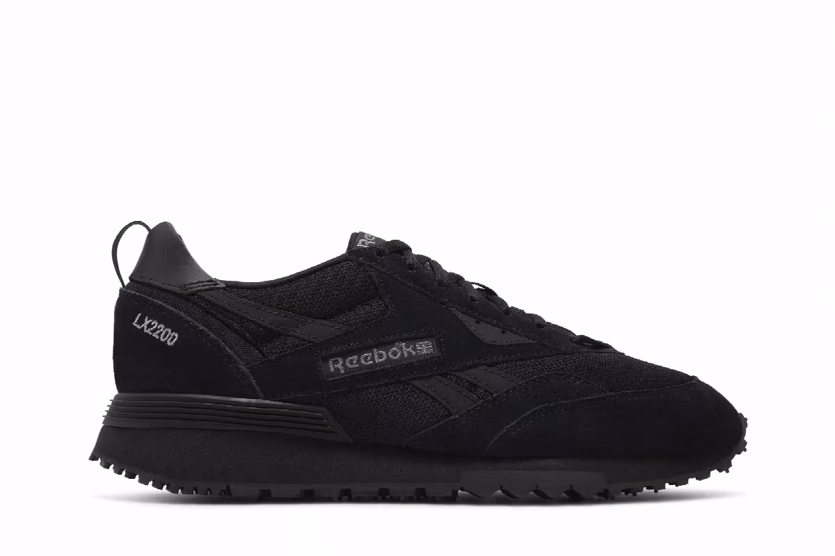 Reebok LX 2200 Triple Black, view 2