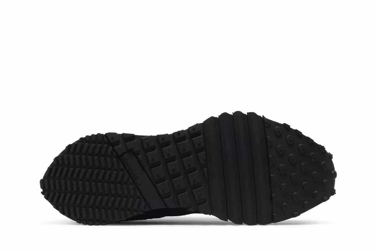 Reebok LX 2200 Triple Black, view 5