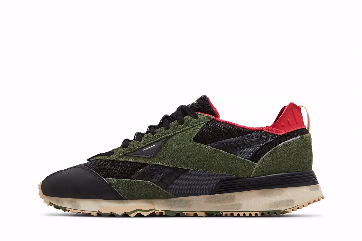 Street Fighter x Reebok LX 2200 Cammy, view 4