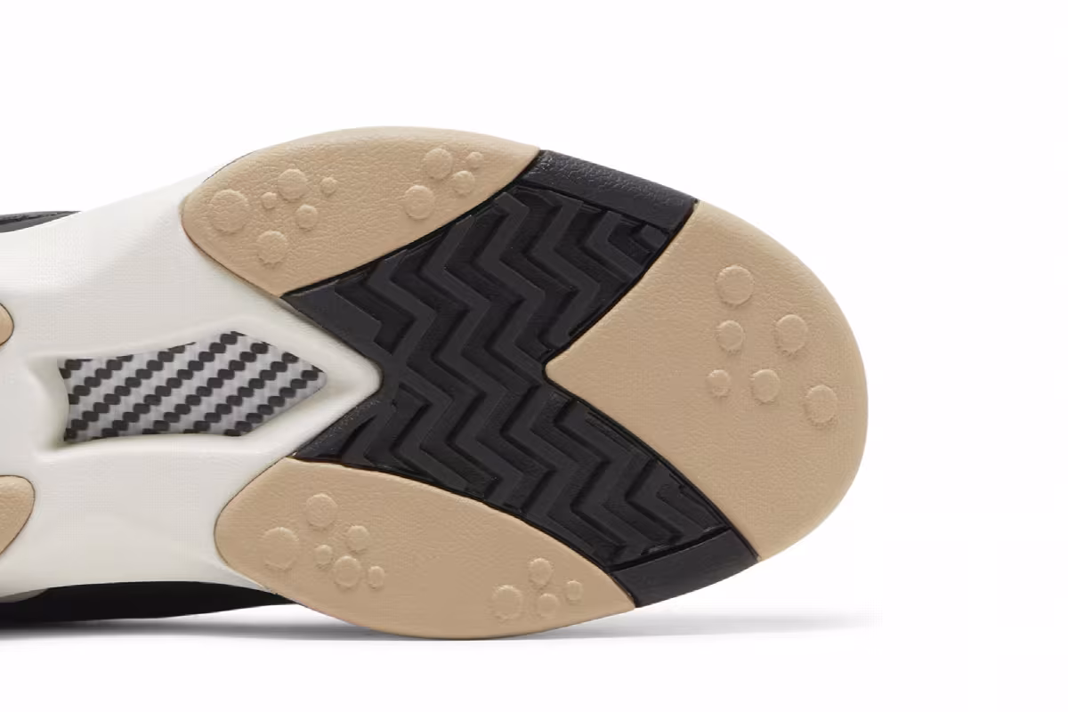Street Fighter x Reebok Shaq Attaq Champion Edition, view 6