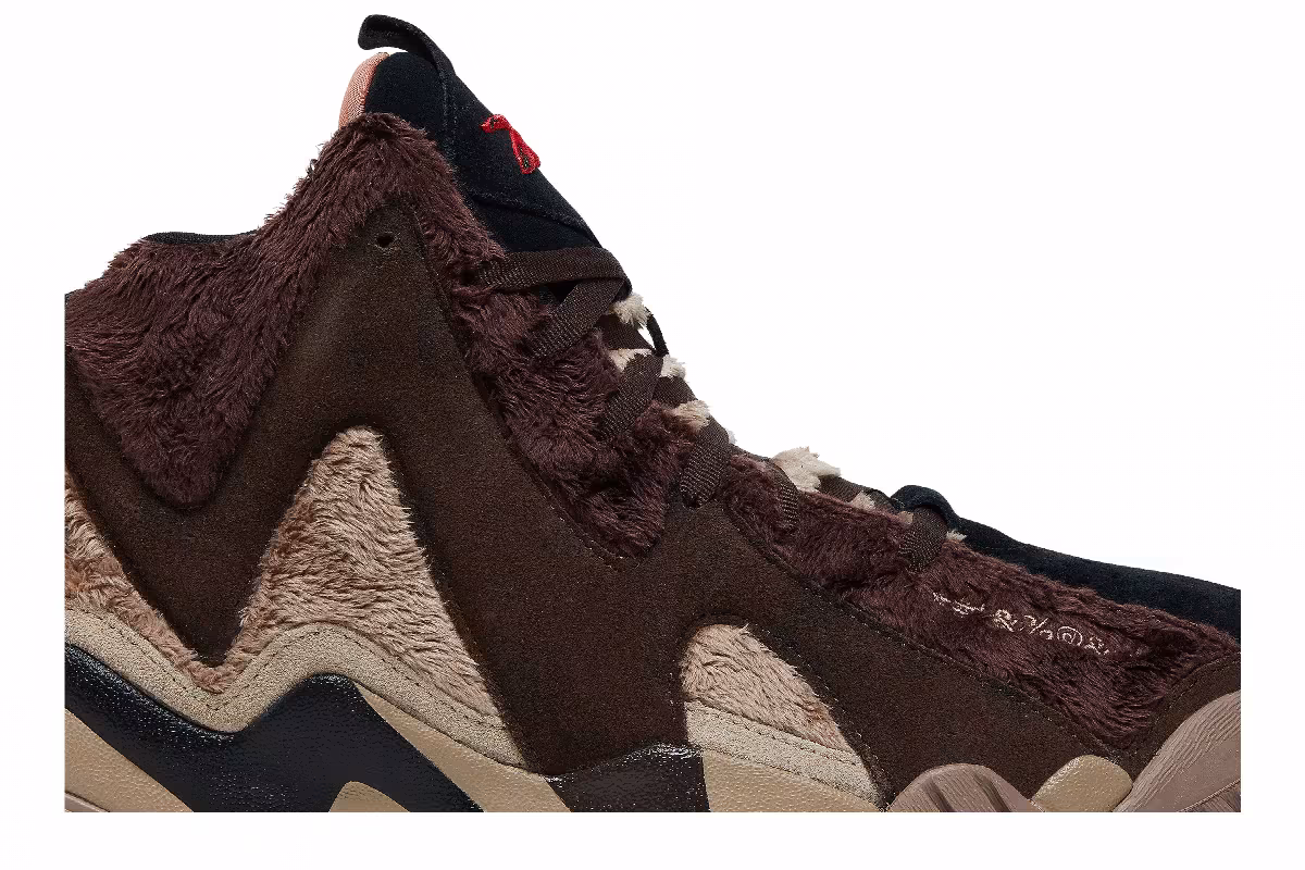 Looney Tunes x Reebok Hurrikaze 2 Mid Tasmanian Devil, view 3