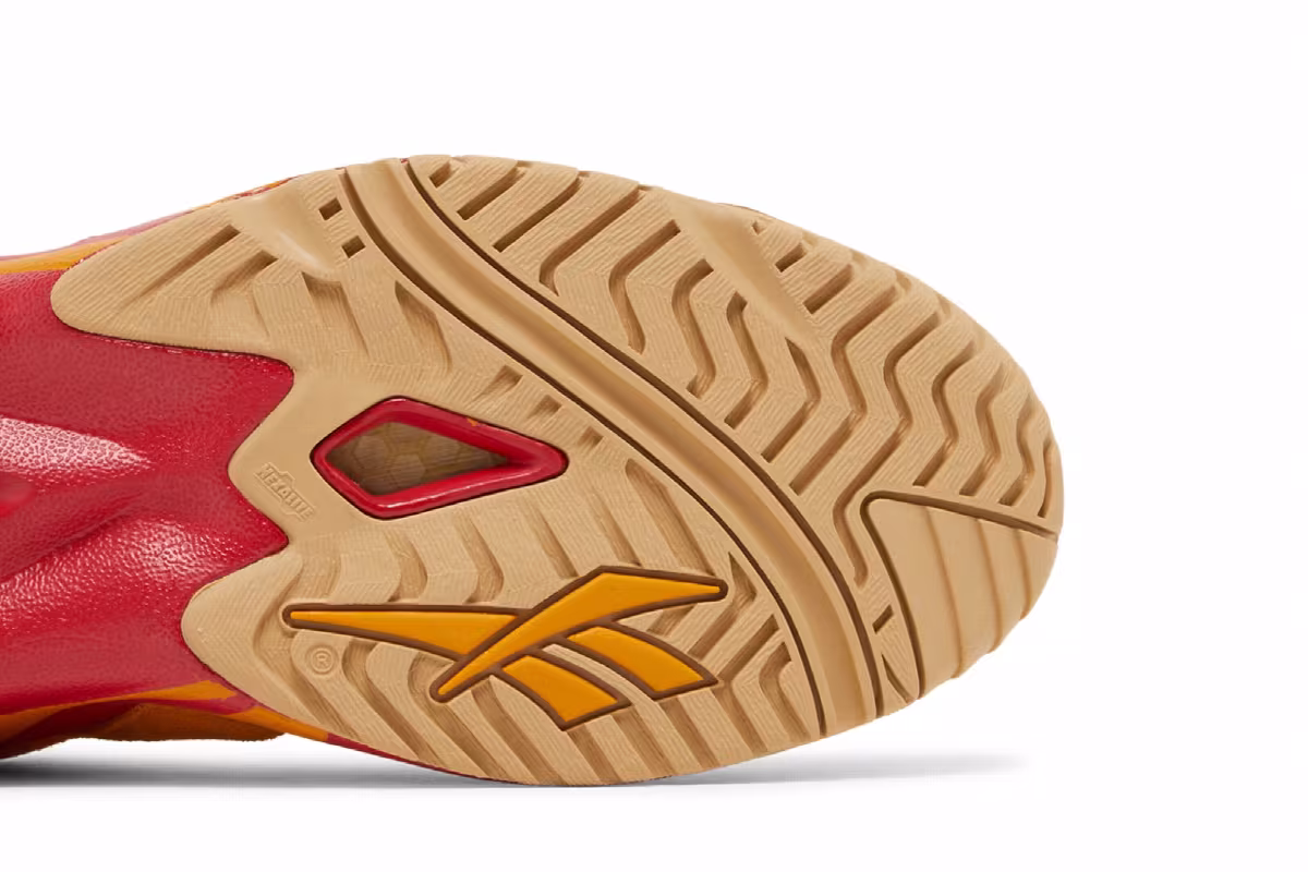 Looney Tunes x Reebok Hurrikaze 2 Low Wile E. Coyote, view 6