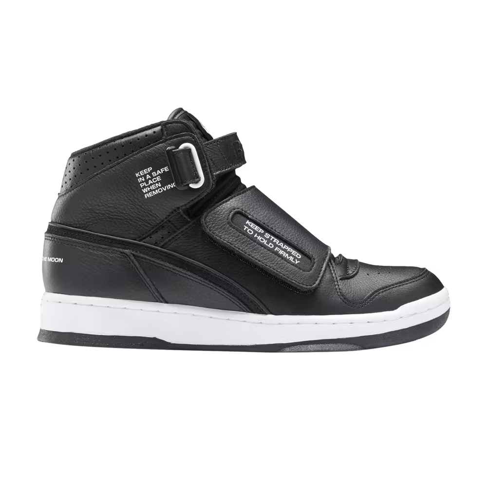 Mountain Research x Reebok Alien Stomper Black White