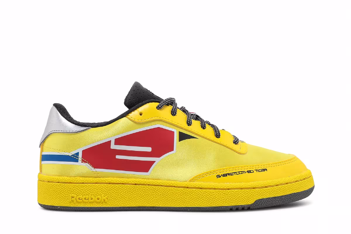 Power Rangers x Reebok Club C Saber-Toothed Tiger Zord, view 2