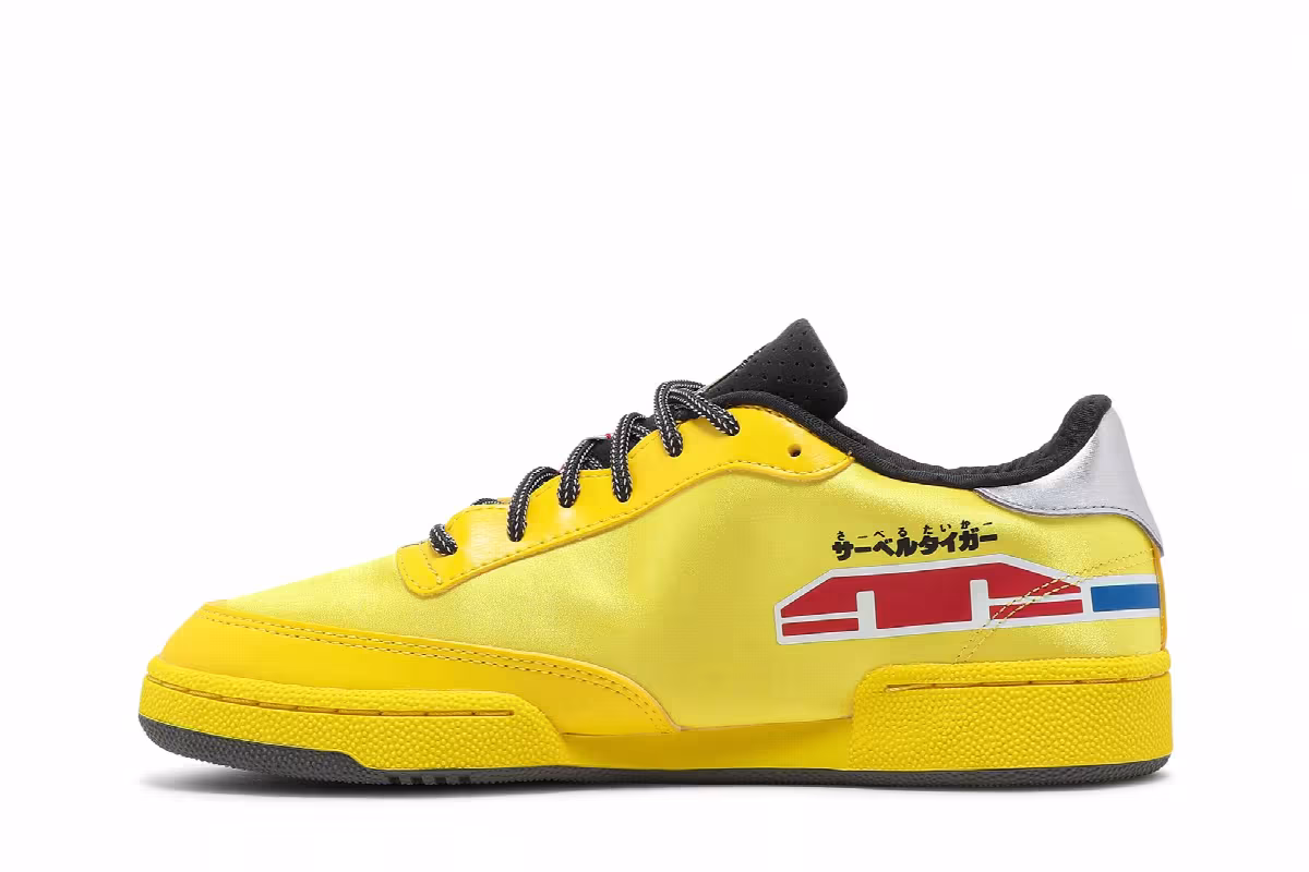 Power Rangers x Reebok Club C Saber-Toothed Tiger Zord, view 4