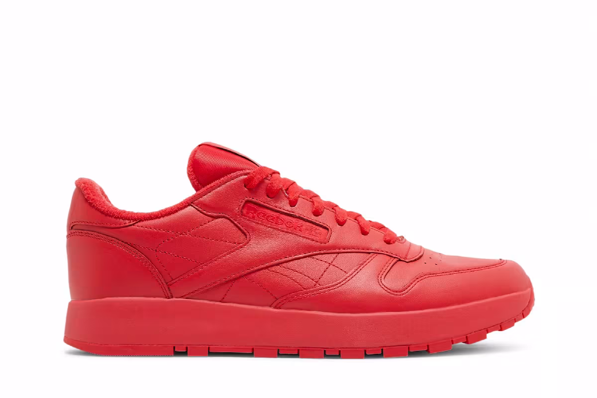 Maison Margiela x Reebok Classic Leather Tabi Vector Red, view 2