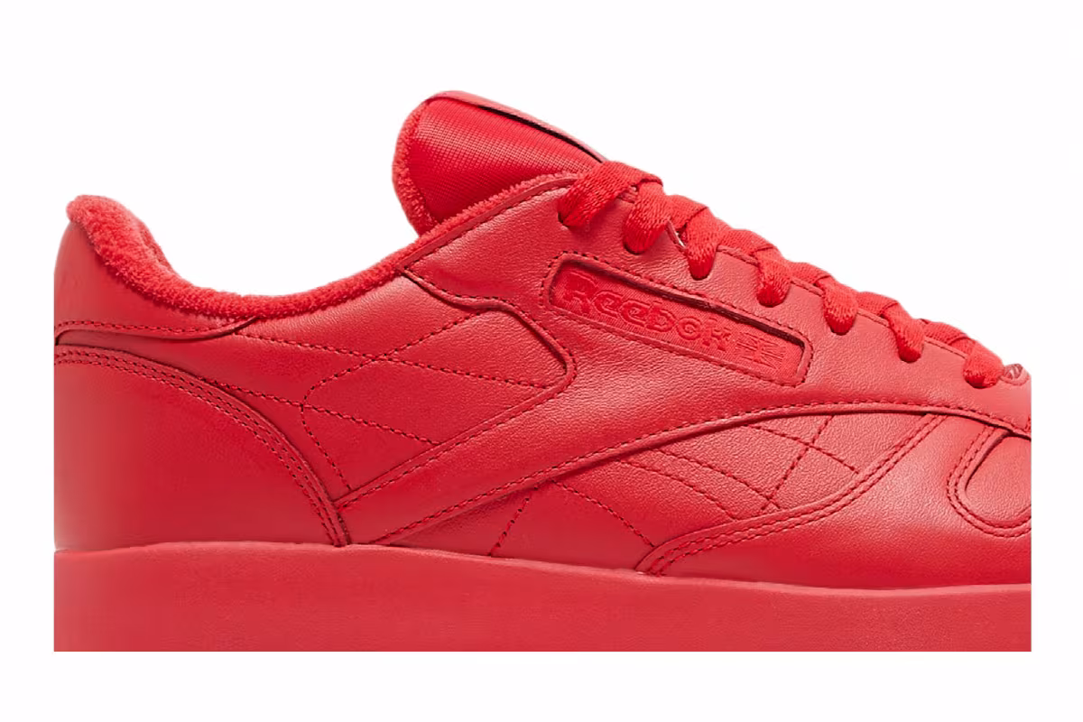 Maison Margiela x Reebok Classic Leather Tabi Vector Red, view 3