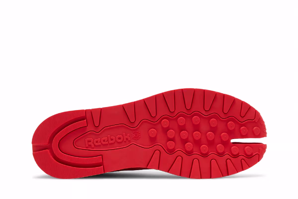Maison Margiela x Reebok Classic Leather Tabi Vector Red, view 5