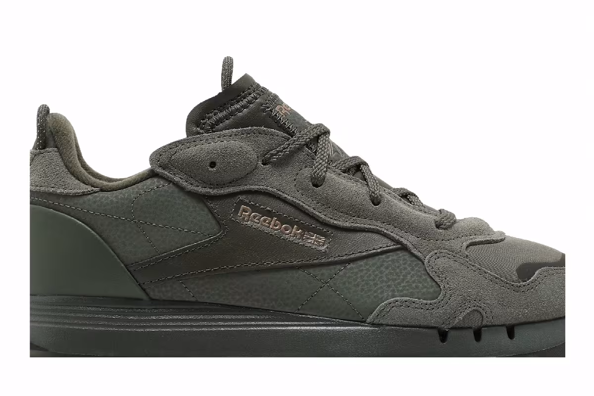 Cardi B x Reebok Women's Classic Leather Hunter Green, view 3