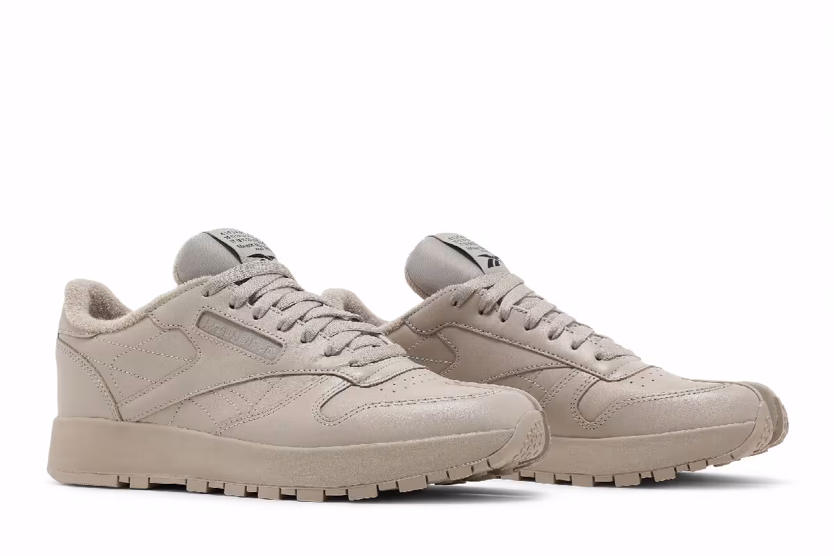 Maison Margiela x Reebok Classic Leather Tabi Natural, view 9