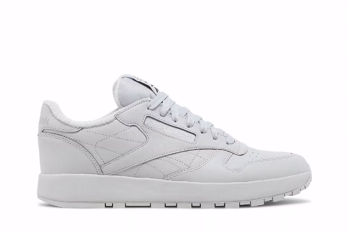 Maison Margiela x Reebok Classic Leather Tabi Pure Grey, view 2
