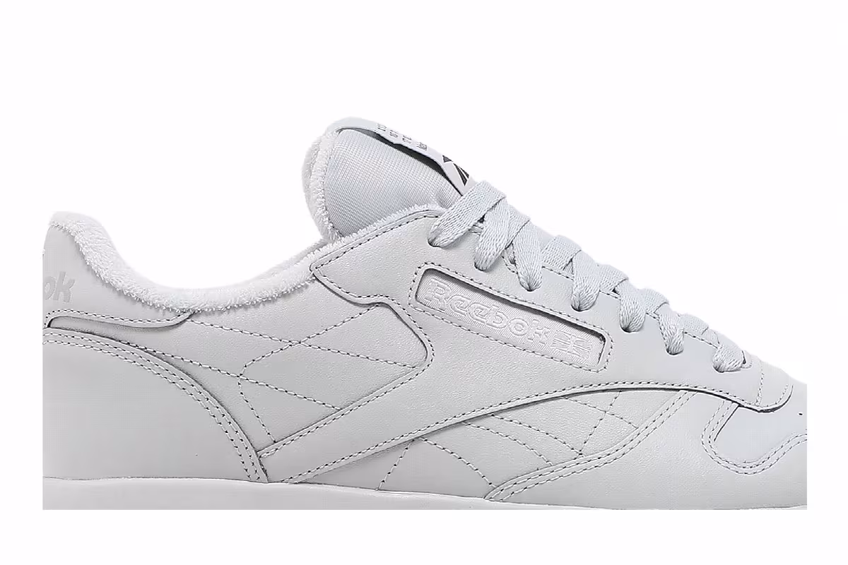 Maison Margiela x Reebok Classic Leather Tabi Pure Grey, view 3