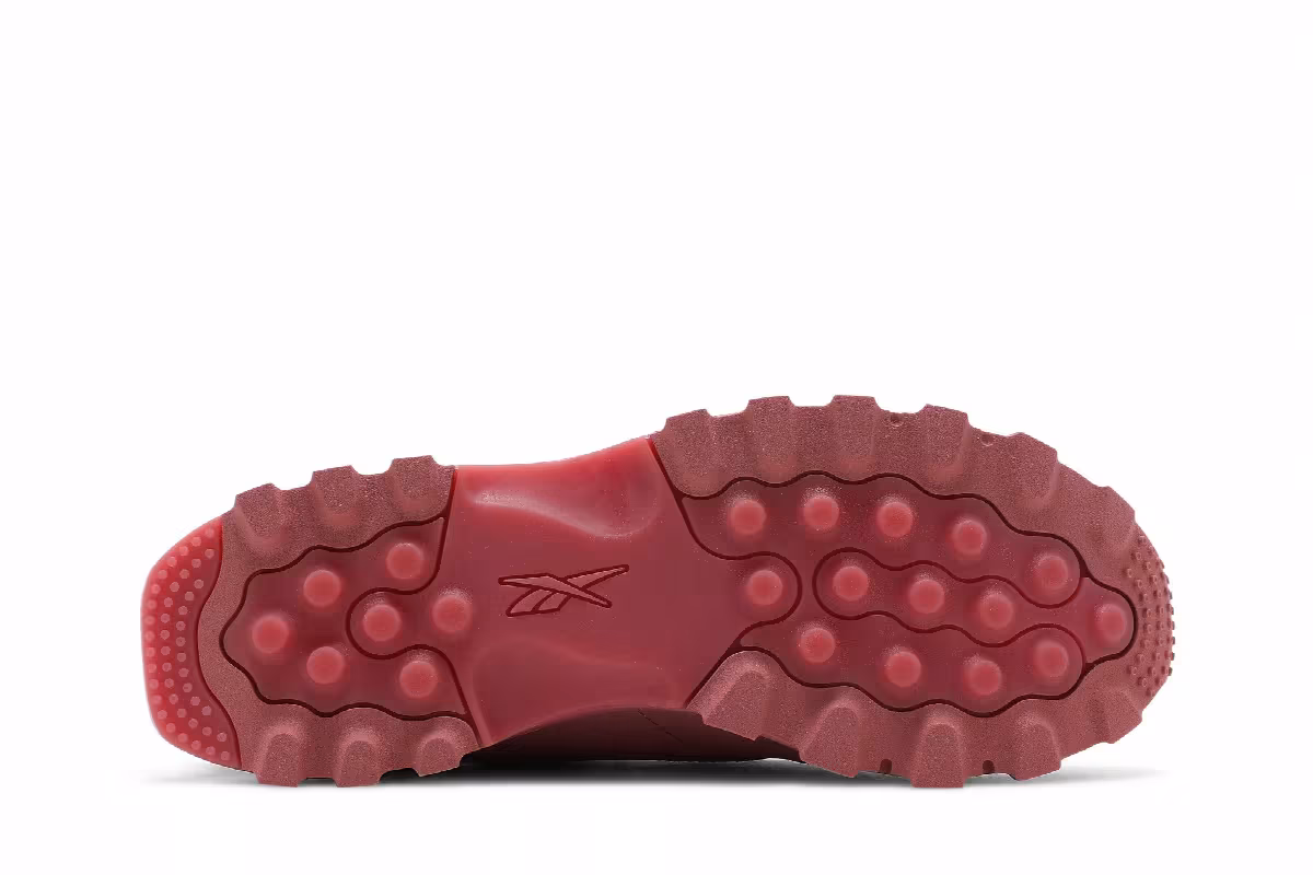 Cardi B x Reebok Women's Classic Leather Sandy Rose, view 5