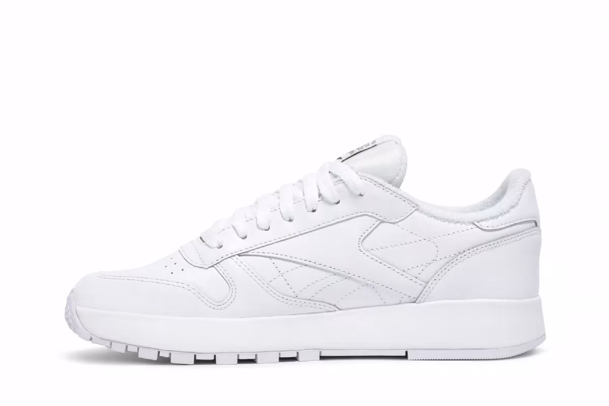 Maison Margiela x Reebok Classic Leather Tabi White, view 4