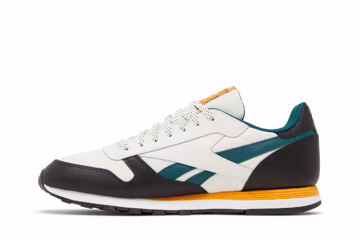 Reebok Classic Leather Chalk Black, view 4