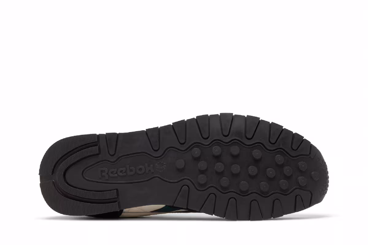 Reebok Classic Leather Chalk Black, view 5