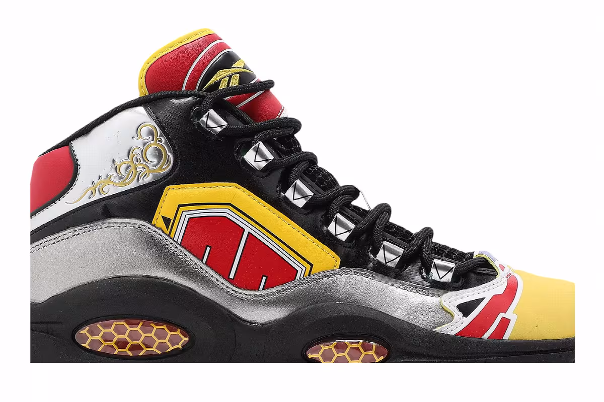 Power Rangers x Reebok Question Mid Megazord Battle Mode!, view 3