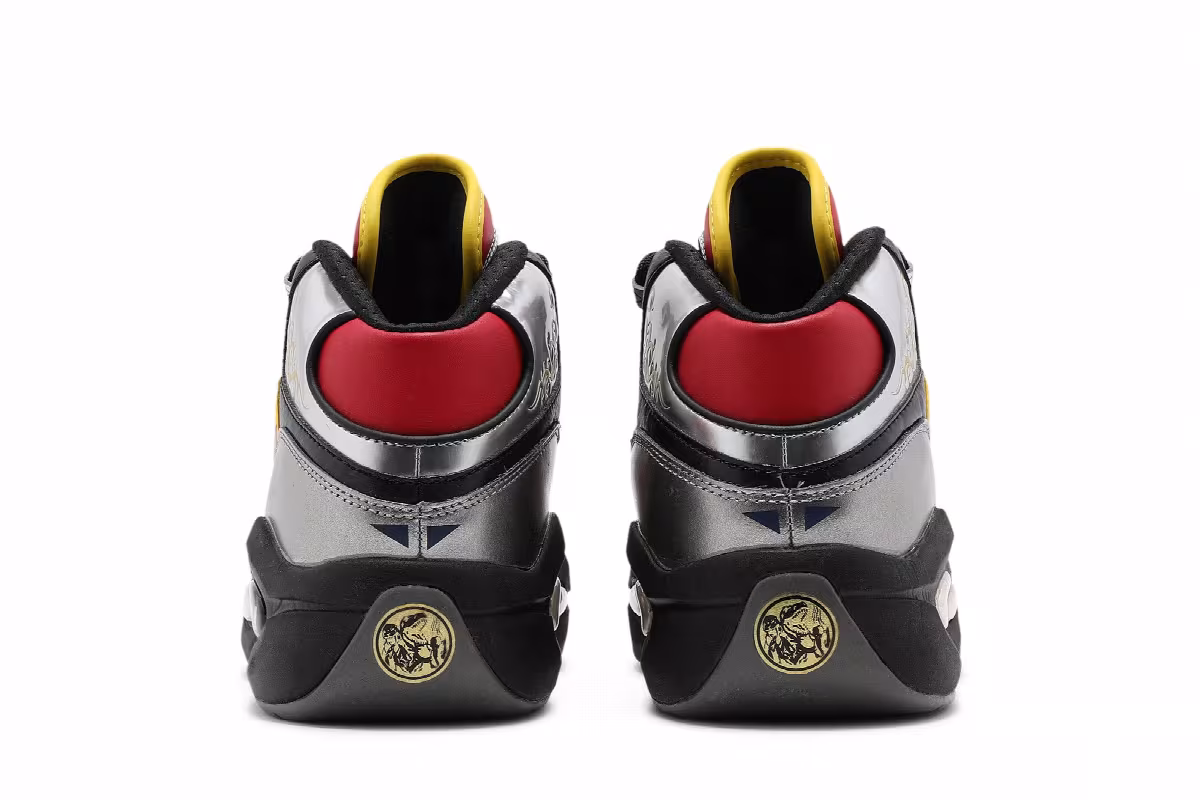 Power Rangers x Reebok Question Mid Megazord Battle Mode!, view 7