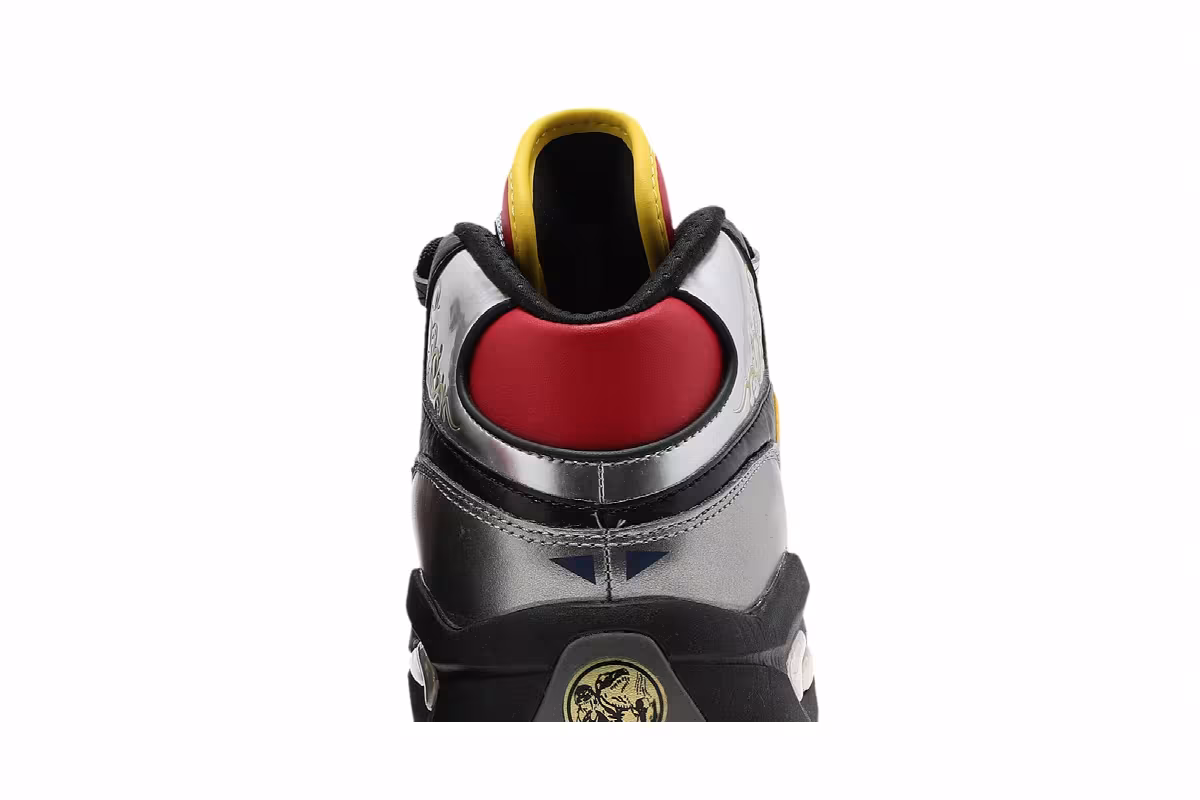 Power Rangers x Reebok Question Mid Megazord Battle Mode!, view 8