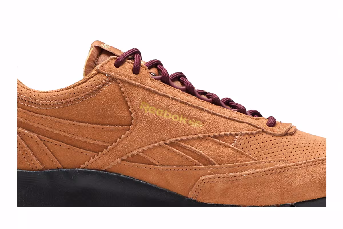 Sneakersnstuff x Reebok Classic Leather Legacy Wild Brown, view 3