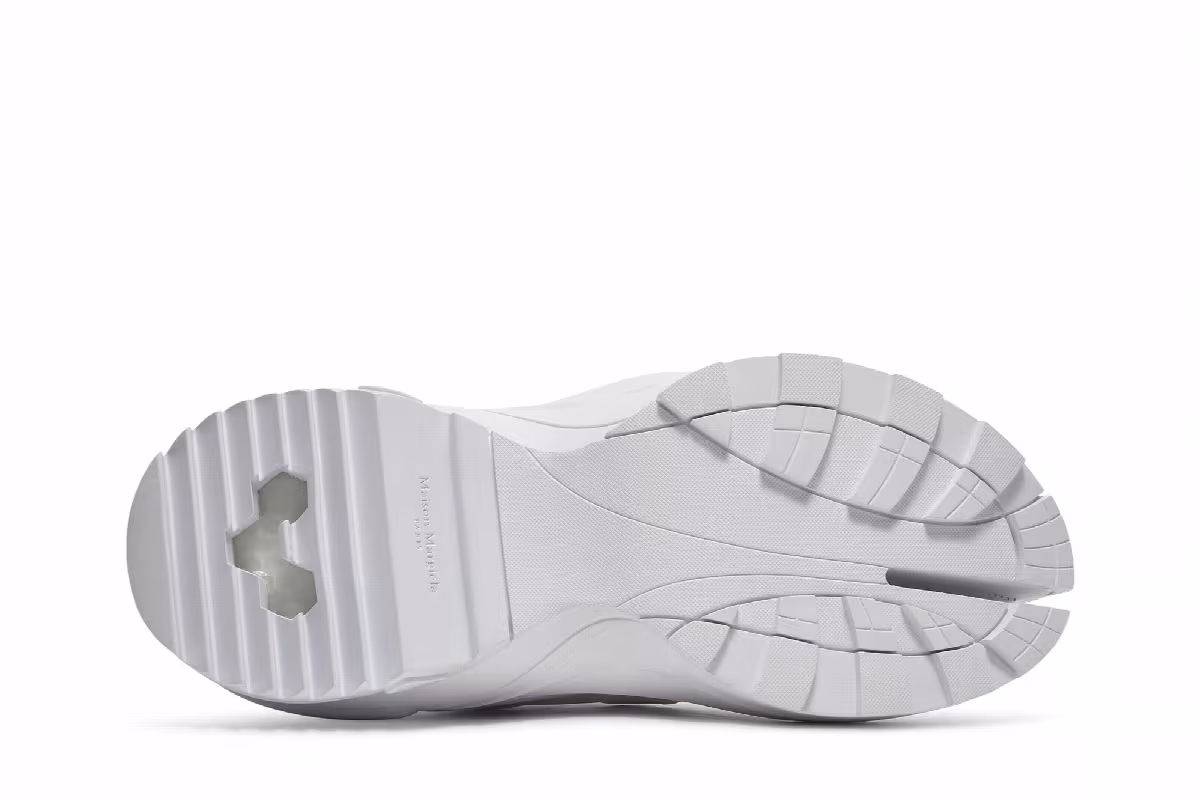 Maison Margiela x Reebok Tabi InstaPump Fury Oxford White Porcelain, view 5