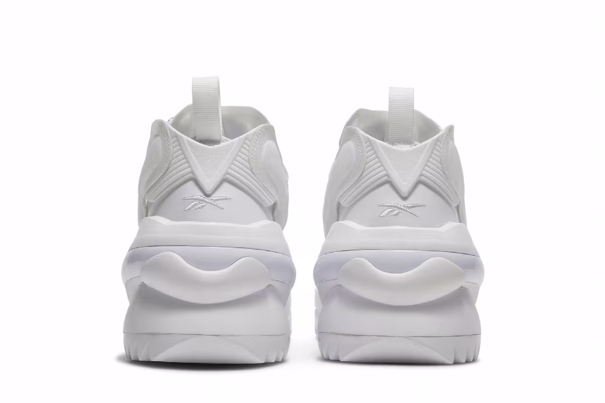 Maison Margiela x Reebok Tabi InstaPump Fury Oxford White Porcelain, view 7