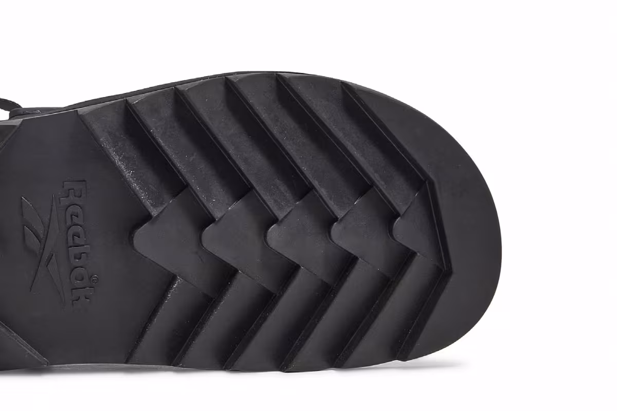 Reebok Beatnik Sandal Triple Black, view 6