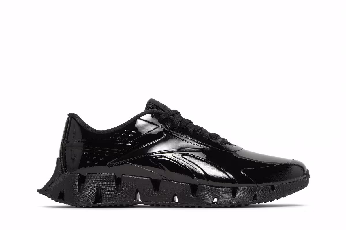 Reebok Zig Dynamica 2 Triple Black, view 2