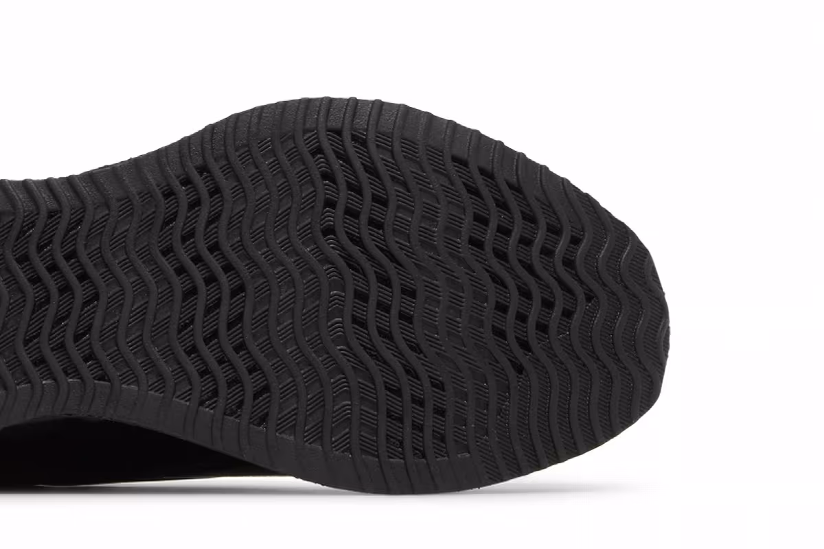 Reebok Zig Dynamica 2 Triple Black, view 6