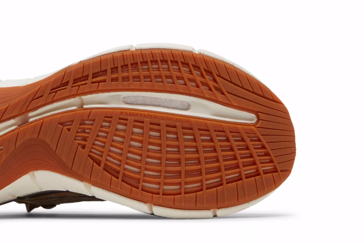 END. x Reebok Zig Kinetica 2 Jupiter, view 6