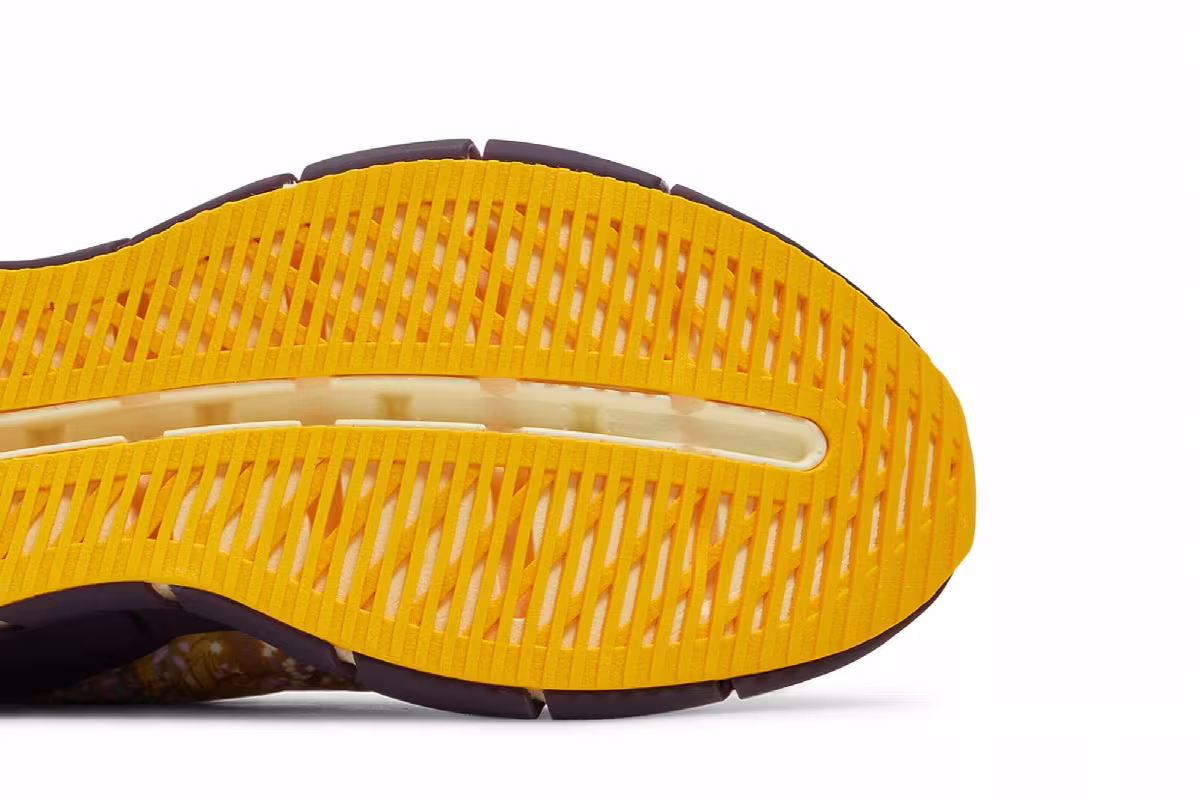 Kung Fu Panda x Reebok Zig Kinetica Fighting Spirit, view 6
