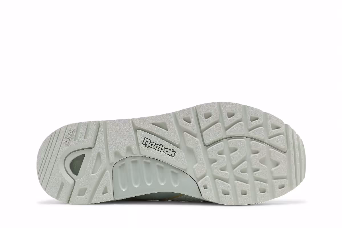 Victoria Beckham x Reebok Bolton Low Storm Glow, view 5