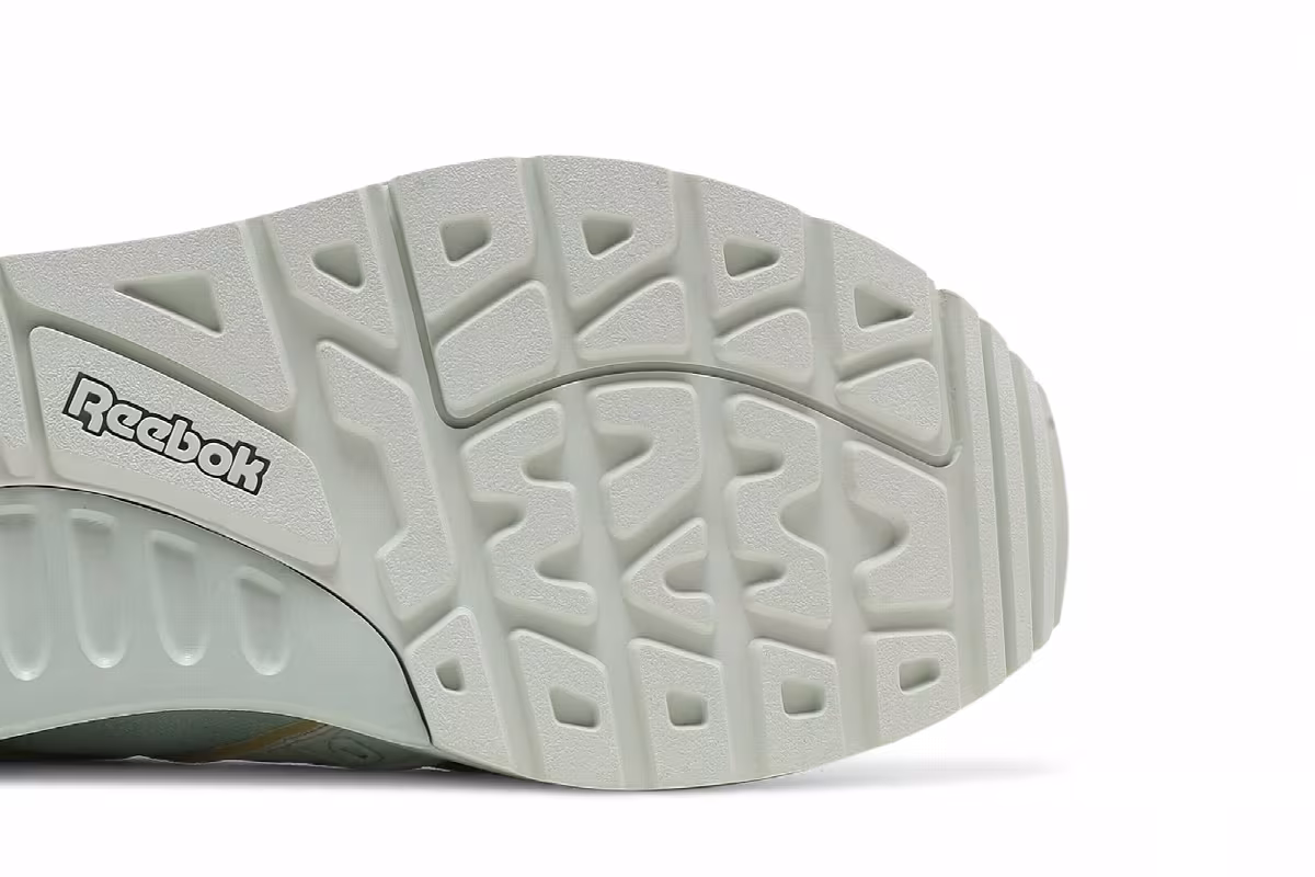 Victoria Beckham x Reebok Bolton Low Storm Glow, view 6