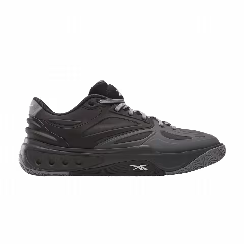 Reebok Engine A 'Blackout'