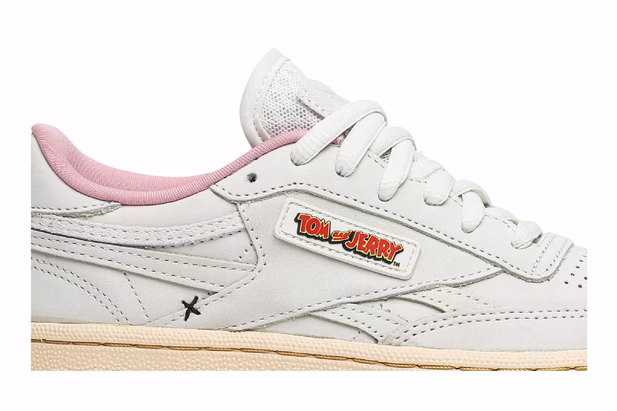 Tom & Jerry x Reebok Club C Chalk, view 3