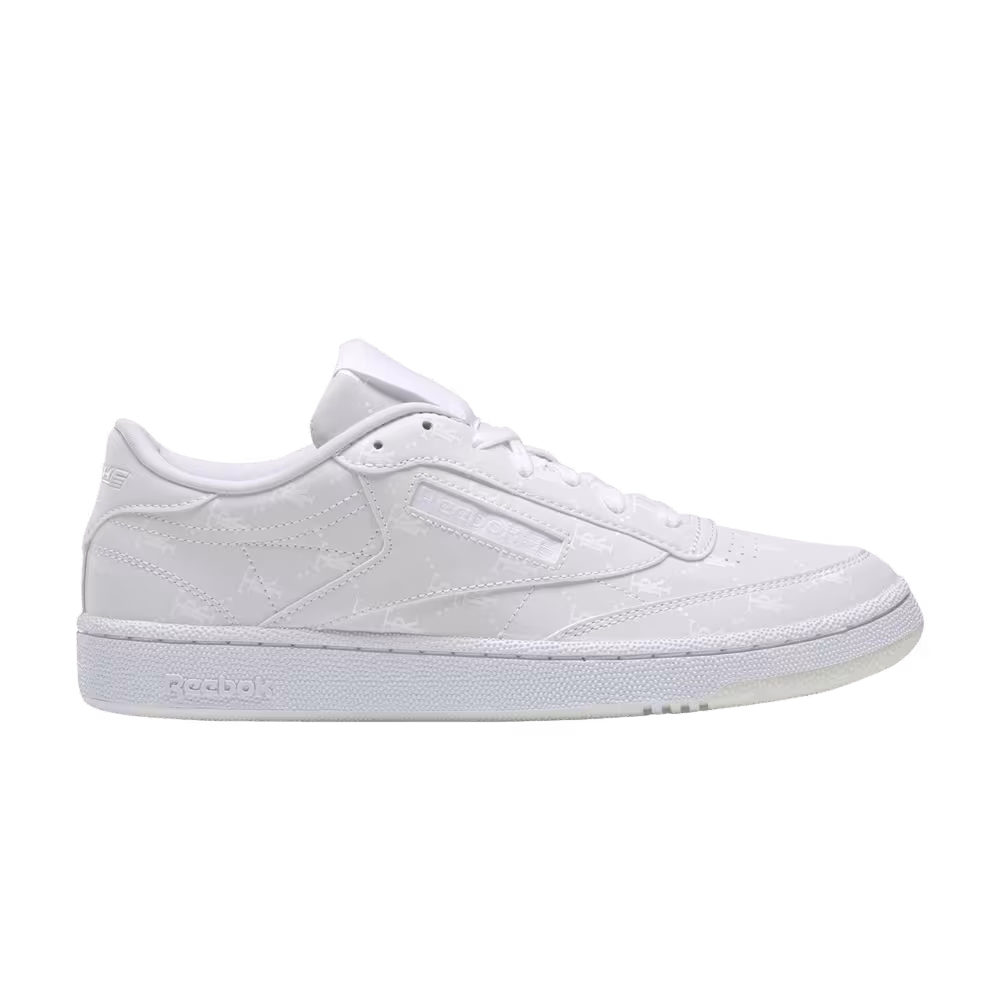 Très Rasché x Reebok Club C 85 MU Triple White