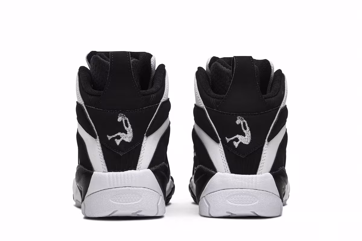 Reebok Shaqnosis OG Black White 2020, view 7