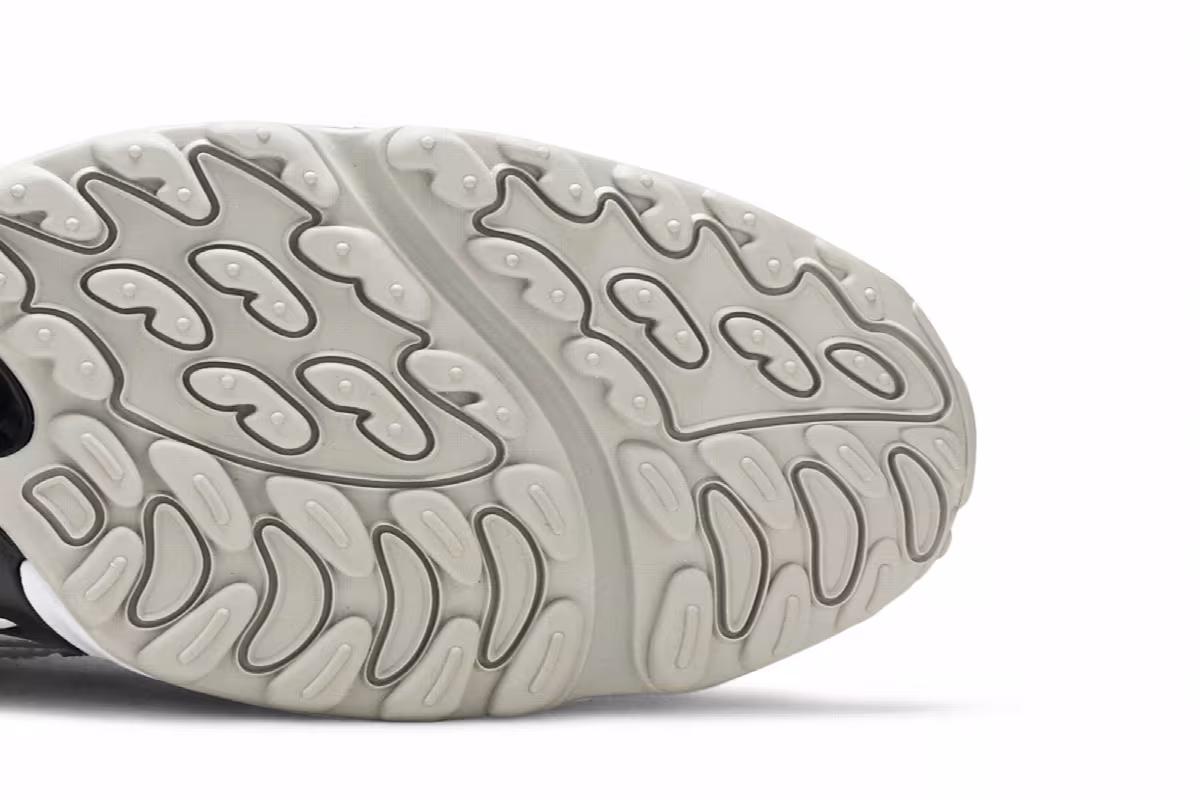 Reebok Women's DMX Series 2200 Skull Grey, view 6