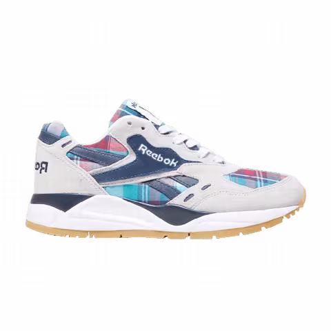 size? x Reebok Bolton 'Ree-Cut Running Club'