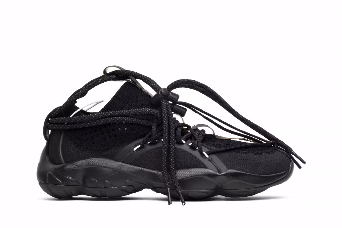 Pyer Moss x Reebok DMX Run Fusion Experiment Triple Black, view 2
