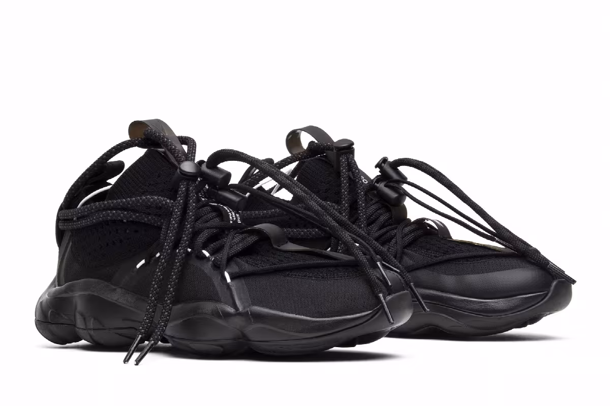 Pyer Moss x Reebok DMX Run Fusion Experiment Triple Black, view 9